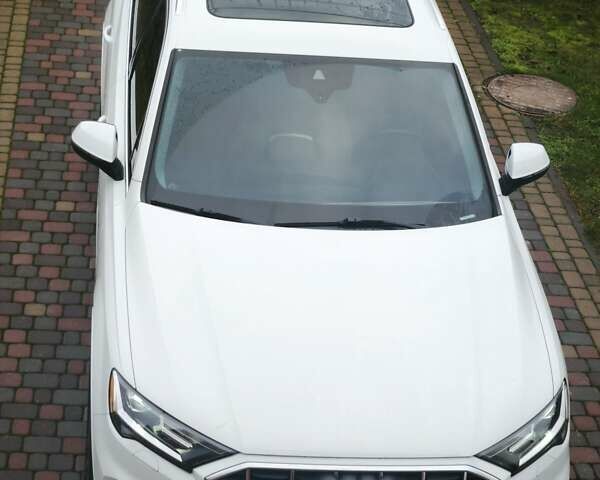 Белый Ауди Ку 7, объемом двигателя 3 л и пробегом 141 тыс. км за 38500 $, фото 1 на Automoto.ua