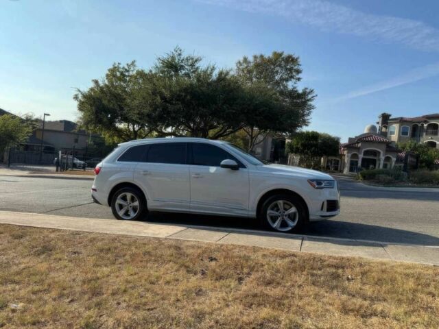 Білий Ауді Ку 7, об'ємом двигуна 3 л та пробігом 50 тис. км за 26700 $, фото 3 на Automoto.ua