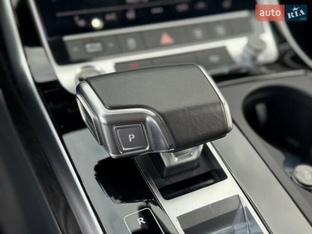 Білий Ауді Ку 7, об'ємом двигуна 3 л та пробігом 70 тис. км за 49600 $, фото 23 на Automoto.ua