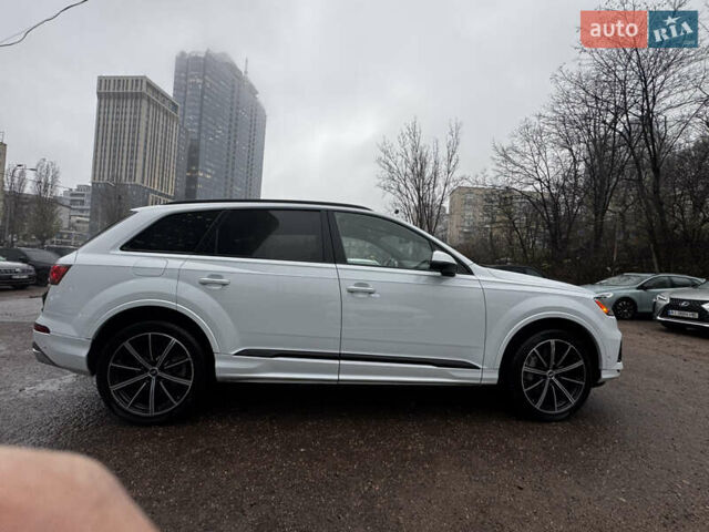 Белый Ауди Ку 7, объемом двигателя 3 л и пробегом 79 тыс. км за 56000 $, фото 6 на Automoto.ua