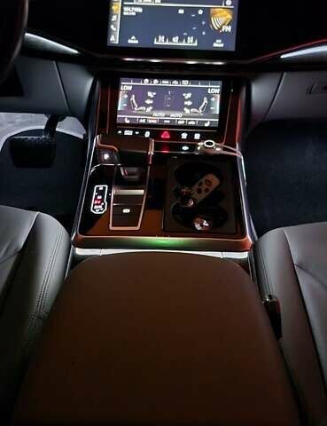 Белый Ауди Ку 7, объемом двигателя 3 л и пробегом 88 тыс. км за 44000 $, фото 23 на Automoto.ua