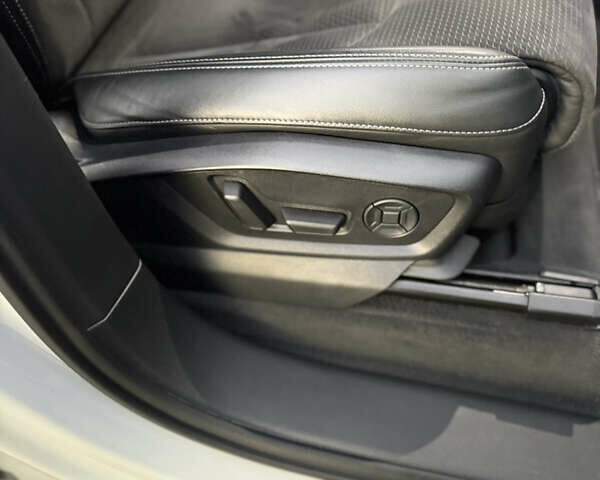 Білий Ауді Ку 7, об'ємом двигуна 3 л та пробігом 95 тис. км за 57000 $, фото 24 на Automoto.ua