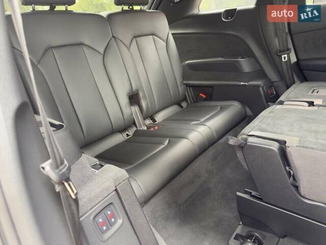 Белый Ауди Ку 7, объемом двигателя 3 л и пробегом 161 тыс. км за 73000 $, фото 15 на Automoto.ua