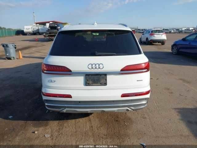 Білий Ауді Ку 7, об'ємом двигуна 2 л та пробігом 93 тис. км за 17500 $, фото 15 на Automoto.ua