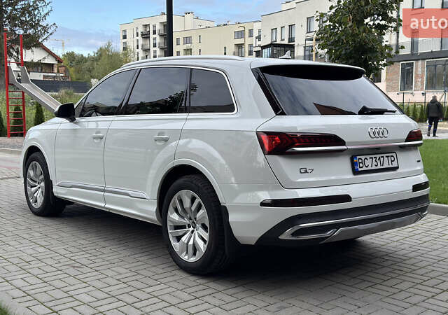 Белый Ауди Ку 7, объемом двигателя 3 л и пробегом 138 тыс. км за 45000 $, фото 6 на Automoto.ua