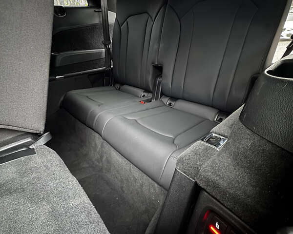 Белый Ауди Ку 7, объемом двигателя 3 л и пробегом 79 тыс. км за 56000 $, фото 17 на Automoto.ua