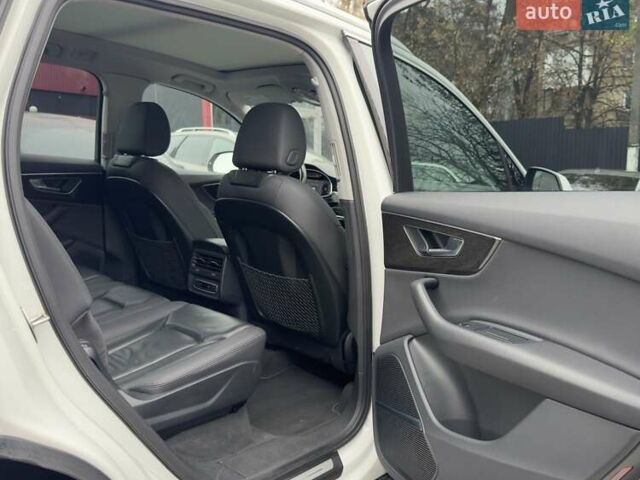 Белый Ауди Ку 7, объемом двигателя 3 л и пробегом 138 тыс. км за 43500 $, фото 19 на Automoto.ua