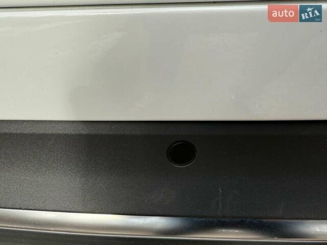 Белый Ауди Ку 7, объемом двигателя 3 л и пробегом 56 тыс. км за 56600 $, фото 12 на Automoto.ua