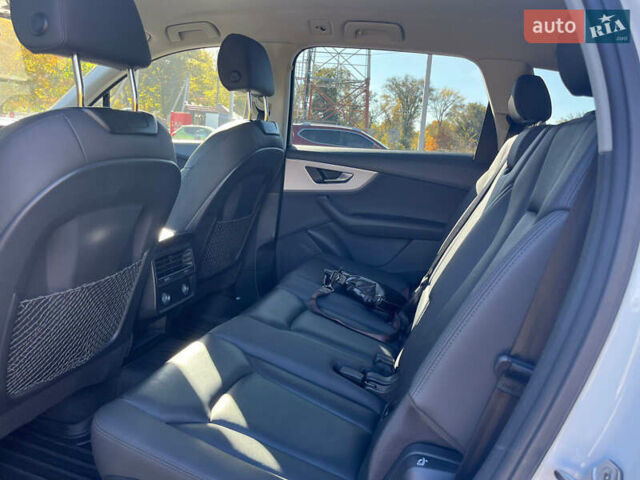 Белый Ауди Ку 7, объемом двигателя 3 л и пробегом 138 тыс. км за 55000 $, фото 9 на Automoto.ua