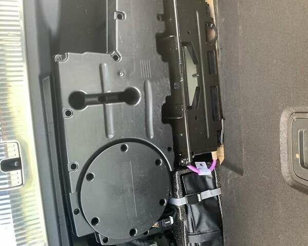 Білий Ауді Ку 7, об'ємом двигуна 3 л та пробігом 59 тис. км за 53500 $, фото 7 на Automoto.ua