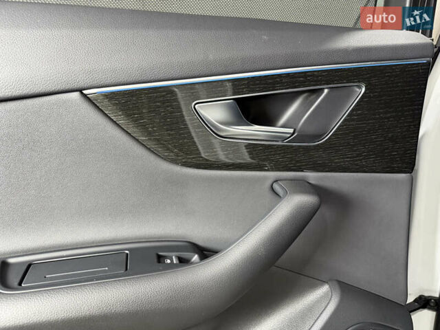 Белый Ауди Ку 7, объемом двигателя 1.98 л и пробегом 13 тыс. км за 51500 $, фото 40 на Automoto.ua