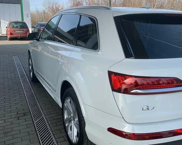 Білий Ауді Ку 7, об'ємом двигуна 3 л та пробігом 59 тис. км за 53500 $, фото 19 на Automoto.ua
