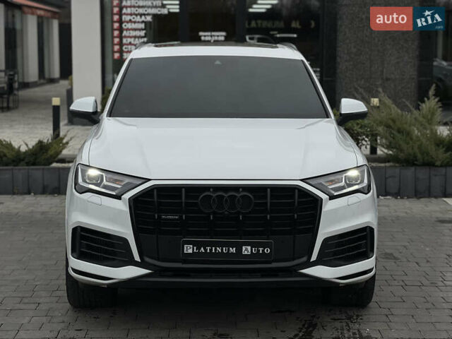 Белый Ауди Ку 7, объемом двигателя 3 л и пробегом 149 тыс. км за 50999 $, фото 1 на Automoto.ua