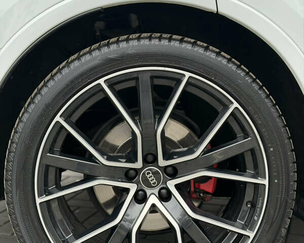 Белый Ауди Ку 7, объемом двигателя 3 л и пробегом 141 тыс. км за 73900 $, фото 9 на Automoto.ua