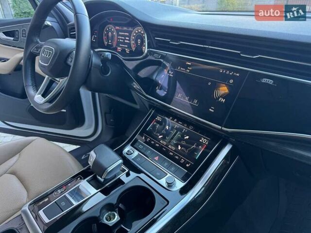 Белый Ауди Ку 7, объемом двигателя 1.98 л и пробегом 83 тыс. км за 43500 $, фото 39 на Automoto.ua