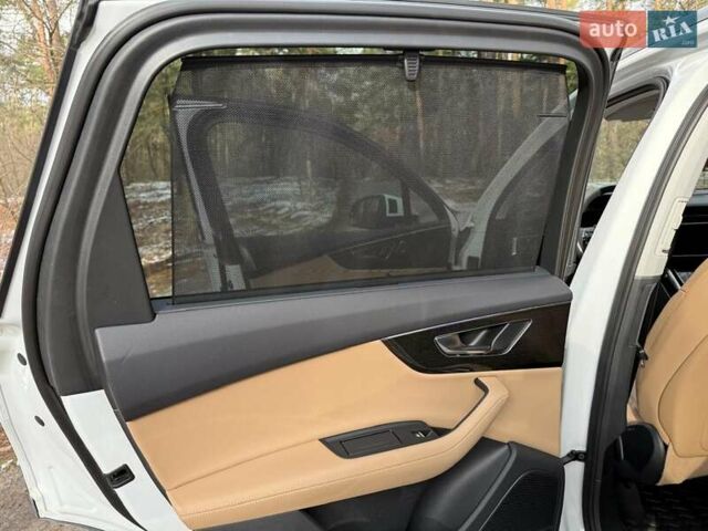 Белый Ауди Ку 7, объемом двигателя 3 л и пробегом 56 тыс. км за 56600 $, фото 32 на Automoto.ua