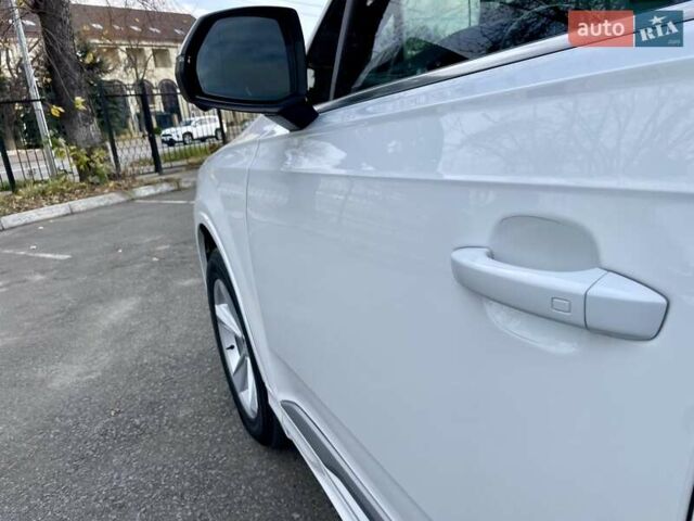 Белый Ауди Ку 7, объемом двигателя 1.98 л и пробегом 30 тыс. км за 42000 $, фото 10 на Automoto.ua