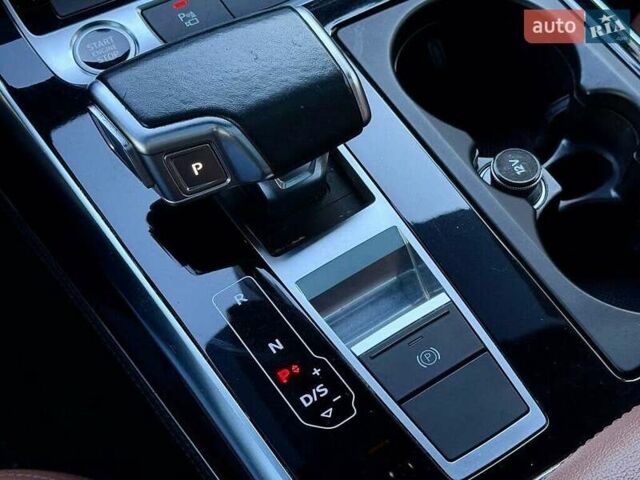 Белый Ауди Ку 7, объемом двигателя 3 л и пробегом 102 тыс. км за 17600 $, фото 18 на Automoto.ua