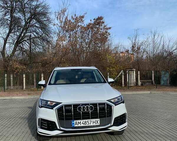 Білий Ауді Ку 7, об'ємом двигуна 3 л та пробігом 59 тис. км за 53500 $, фото 1 на Automoto.ua