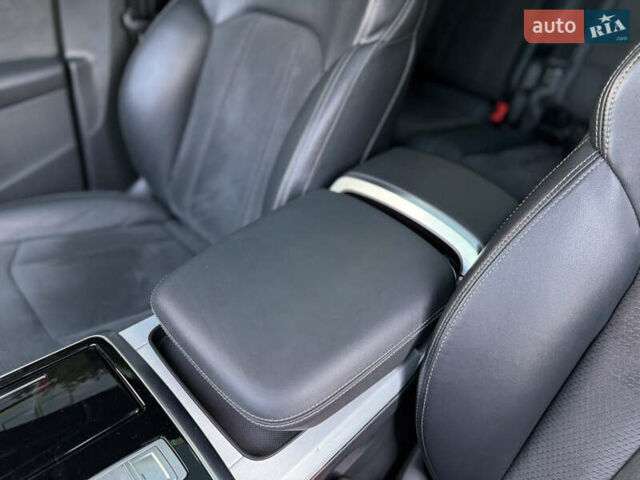 Білий Ауді Ку 7, об'ємом двигуна 2.97 л та пробігом 81 тис. км за 61900 $, фото 45 на Automoto.ua