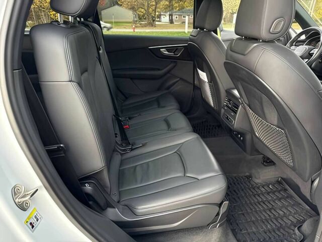 Белый Ауди Ку 7, объемом двигателя 3 л и пробегом 20 тыс. км за 25900 $, фото 11 на Automoto.ua