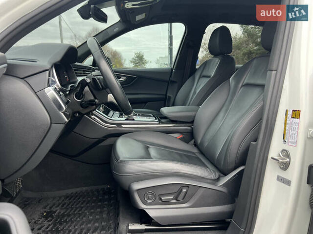 Белый Ауди Ку 7, объемом двигателя 3 л и пробегом 149 тыс. км за 50999 $, фото 9 на Automoto.ua