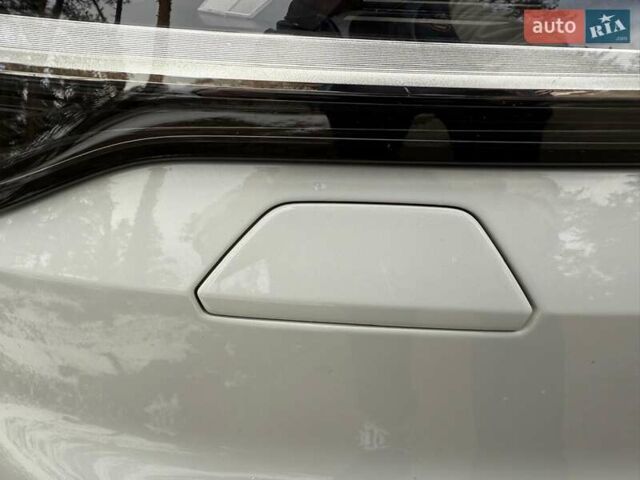 Белый Ауди Ку 7, объемом двигателя 3 л и пробегом 56 тыс. км за 56600 $, фото 9 на Automoto.ua