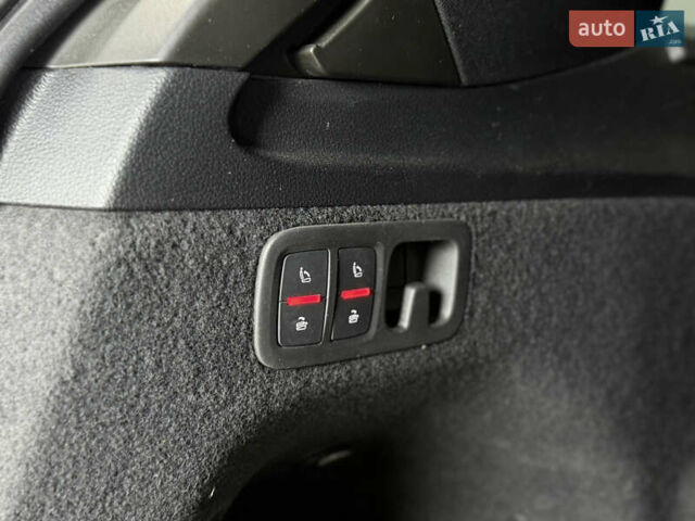 Белый Ауди Ку 7, объемом двигателя 1.98 л и пробегом 13 тыс. км за 51500 $, фото 42 на Automoto.ua