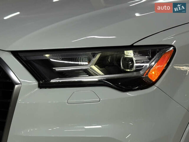 Белый Ауди Ку 7, объемом двигателя 1.98 л и пробегом 13 тыс. км за 51500 $, фото 4 на Automoto.ua