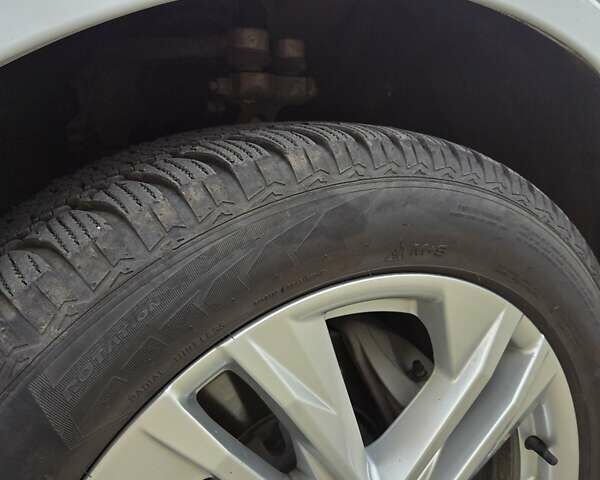 Белый Ауди Ку 7, объемом двигателя 1.98 л и пробегом 116 тыс. км за 53000 $, фото 12 на Automoto.ua