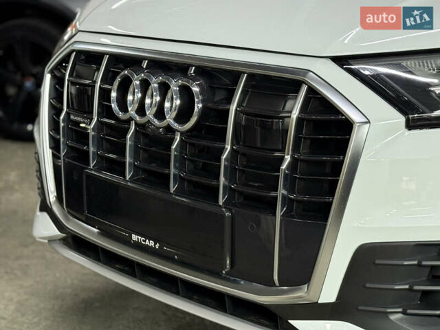 Белый Ауди Ку 7, объемом двигателя 1.98 л и пробегом 13 тыс. км за 51500 $, фото 2 на Automoto.ua