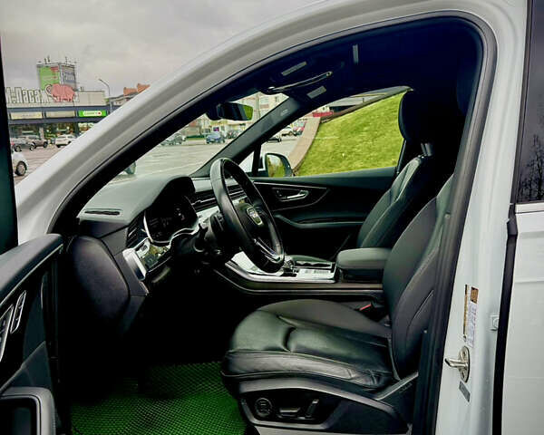 Белый Ауди Ку 7, объемом двигателя 3 л и пробегом 65 тыс. км за 45500 $, фото 9 на Automoto.ua