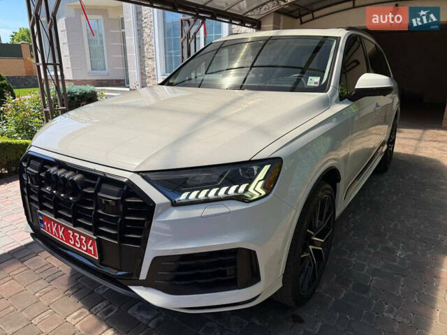 Білий Ауді Ку 7, об'ємом двигуна 3 л та пробігом 59 тис. км за 62700 $, фото 2 на Automoto.ua