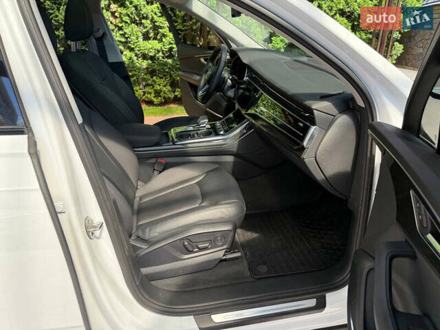 Білий Ауді Ку 7, об'ємом двигуна 3 л та пробігом 59 тис. км за 62700 $, фото 19 на Automoto.ua