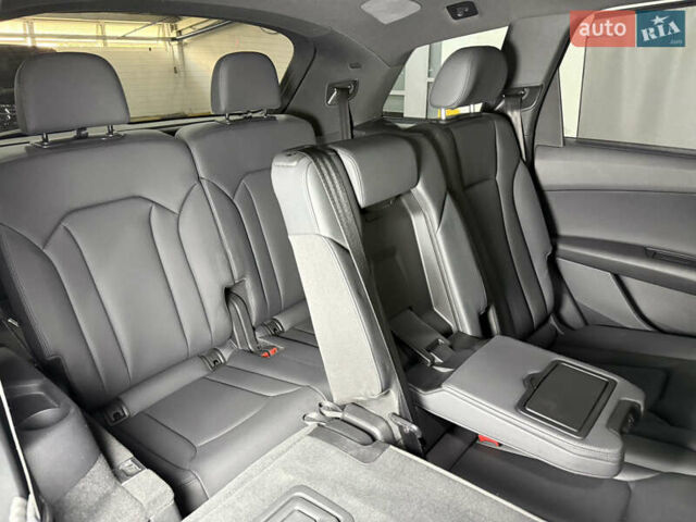 Белый Ауди Ку 7, объемом двигателя 1.98 л и пробегом 13 тыс. км за 51500 $, фото 38 на Automoto.ua