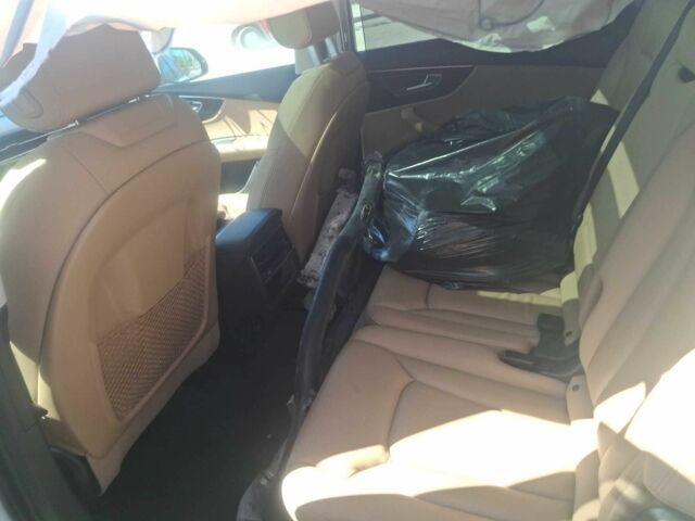 Ауди Ку 7 2021 в Львове на Automoto.ua Белый Ауди Ку 7, объемом двигателя 3 л и пробегом 110 тыс. км за 29000 $, фото 3 на Automoto.ua