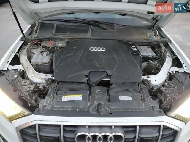 Білий Ауді Ку 7, об'ємом двигуна 3 л та пробігом 43 тис. км за 18000 $, фото 11 на Automoto.ua