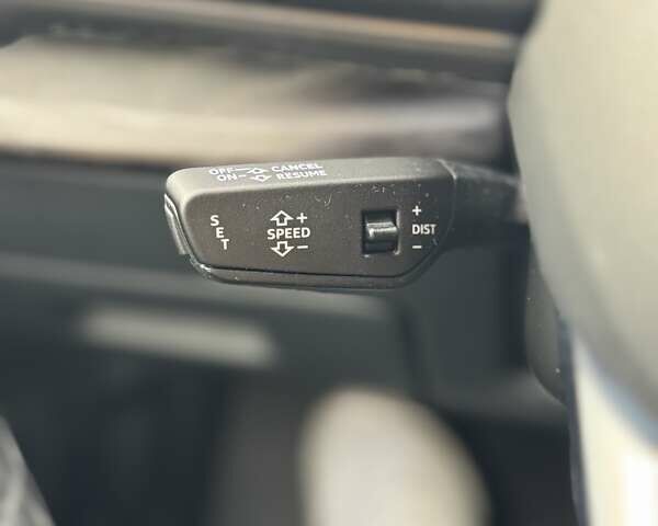 Белый Ауди Ку 7, объемом двигателя 1.98 л и пробегом 86 тыс. км за 49850 $, фото 25 на Automoto.ua