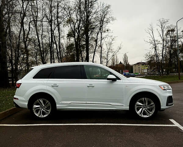 Белый Ауди Ку 7, объемом двигателя 3 л и пробегом 65 тыс. км за 45500 $, фото 4 на Automoto.ua