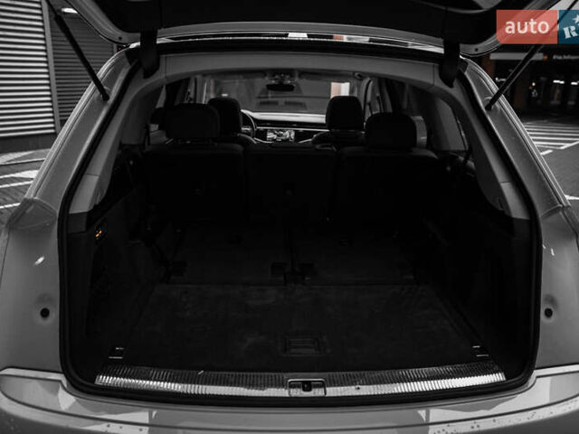 Белый Ауди Ку 7, объемом двигателя 3 л и пробегом 110 тыс. км за 47900 $, фото 28 на Automoto.ua