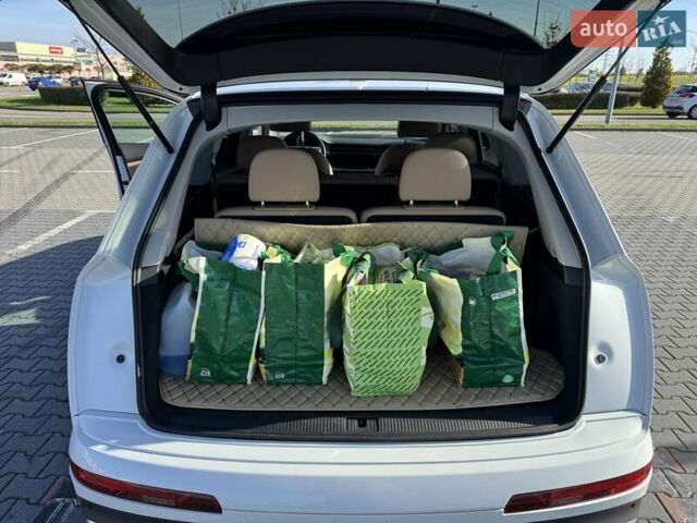 Білий Ауді Ку 7, об'ємом двигуна 2.97 л та пробігом 67 тис. км за 75000 $, фото 17 на Automoto.ua