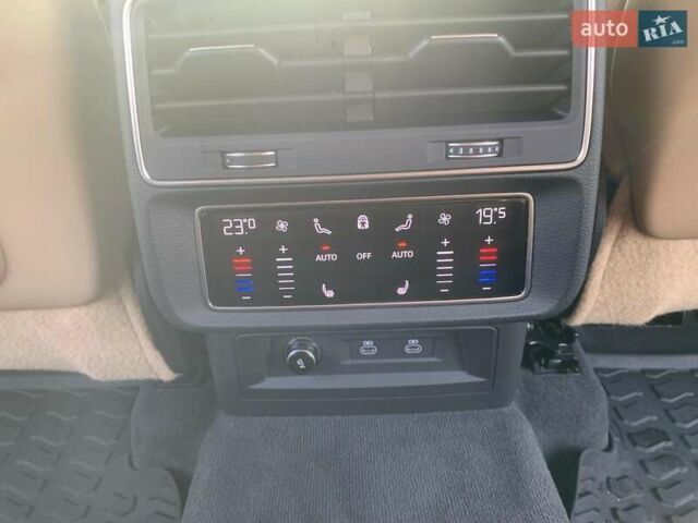 Білий Ауді Ку 7, об'ємом двигуна 3 л та пробігом 59 тис. км за 53500 $, фото 9 на Automoto.ua