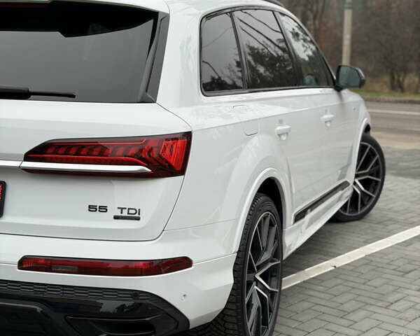 Белый Ауди Ку 7, объемом двигателя 3 л и пробегом 141 тыс. км за 73900 $, фото 10 на Automoto.ua