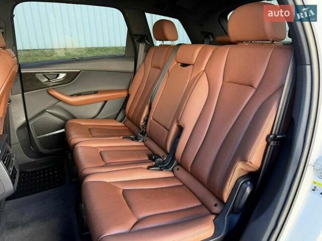 Белый Ауди Ку 7, объемом двигателя 3 л и пробегом 102 тыс. км за 17600 $, фото 21 на Automoto.ua