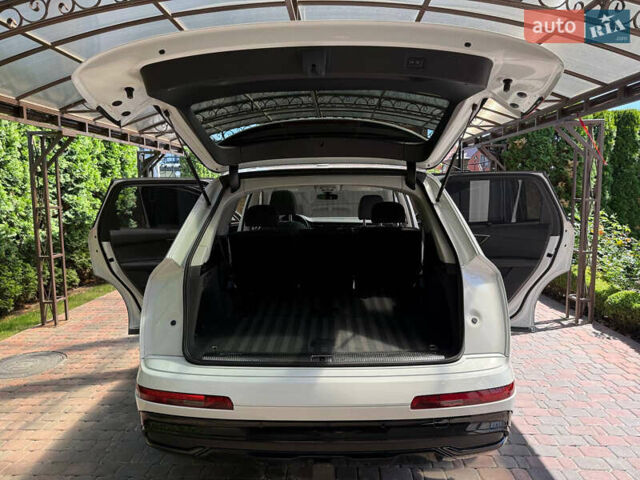 Білий Ауді Ку 7, об'ємом двигуна 3 л та пробігом 59 тис. км за 62700 $, фото 8 на Automoto.ua