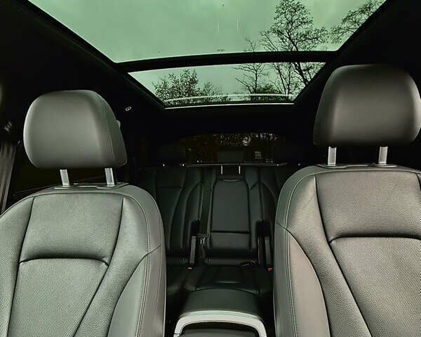 Белый Ауди Ку 7, объемом двигателя 3 л и пробегом 65 тыс. км за 45500 $, фото 20 на Automoto.ua