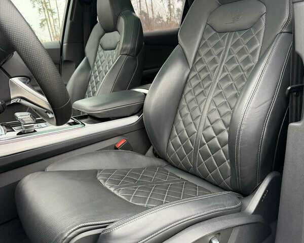 Белый Ауди Ку 7, объемом двигателя 3 л и пробегом 141 тыс. км за 73900 $, фото 26 на Automoto.ua