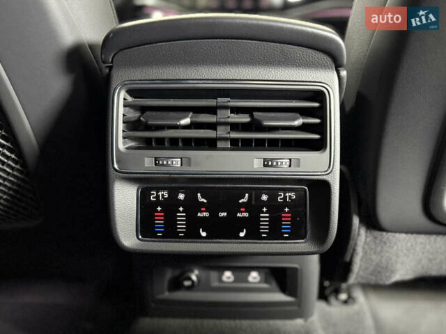 Белый Ауди Ку 7, объемом двигателя 1.98 л и пробегом 13 тыс. км за 51500 $, фото 44 на Automoto.ua