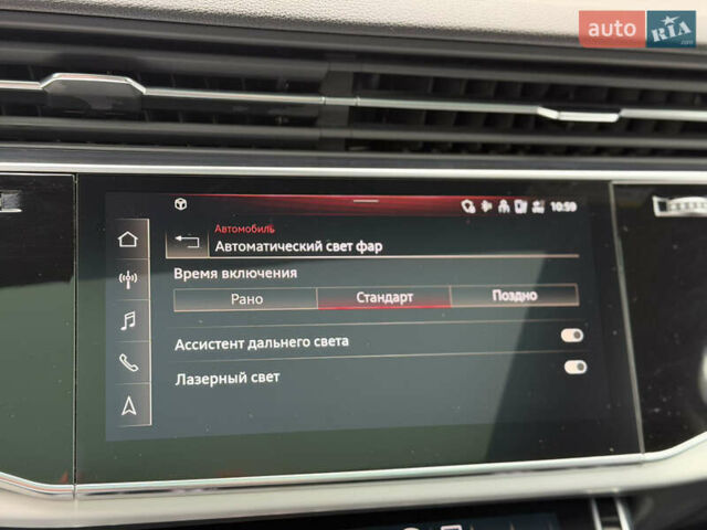 Белый Ауди Ку 7, объемом двигателя 3 л и пробегом 141 тыс. км за 73900 $, фото 65 на Automoto.ua