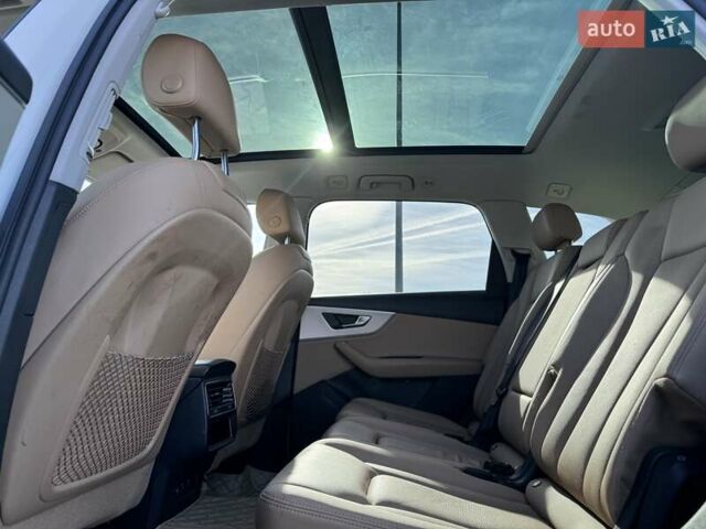 Білий Ауді Ку 7, об'ємом двигуна 2.97 л та пробігом 67 тис. км за 75000 $, фото 10 на Automoto.ua